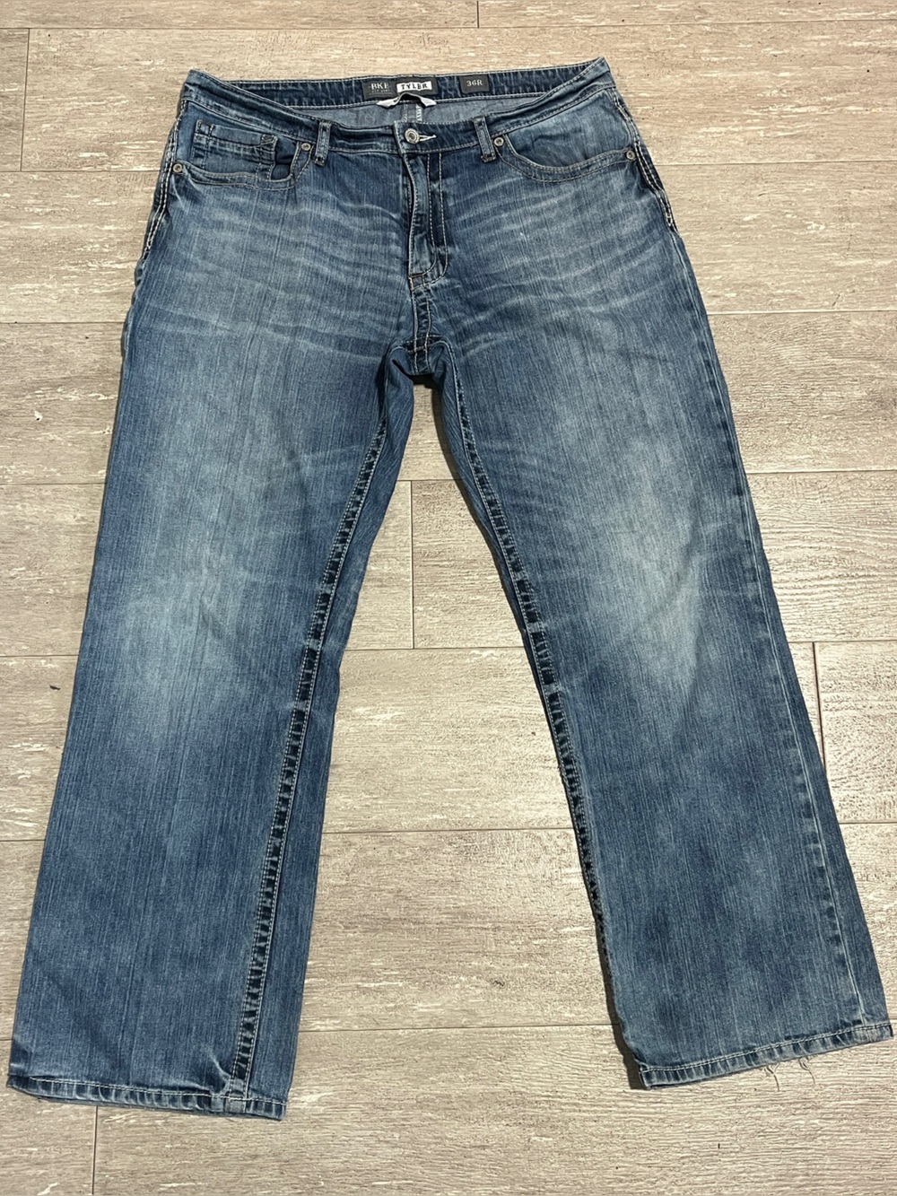 BKE Tyler Jeans Mens 38X30 Blue Denim Bootcut Medium Wash